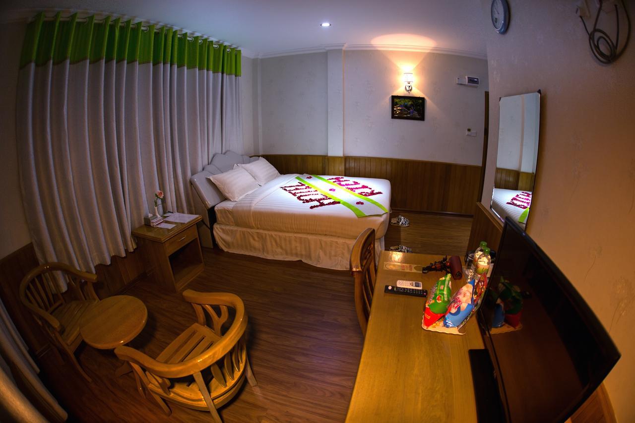 Hotel Rich Pyin Oo Lwin Extérieur photo