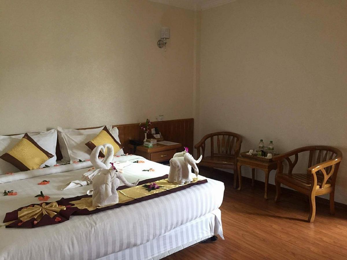 Hotel Rich Pyin Oo Lwin Extérieur photo